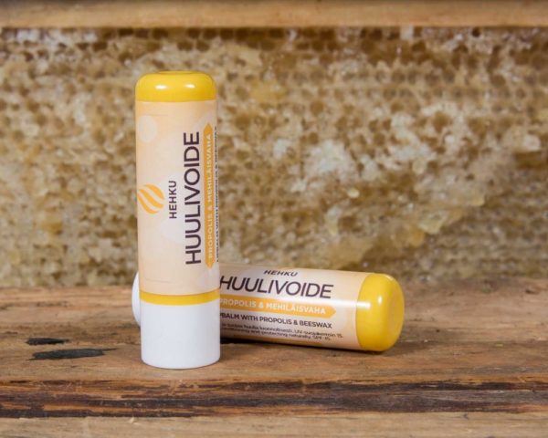 propolis-mehilaisvahahuulivoide-1500px-2